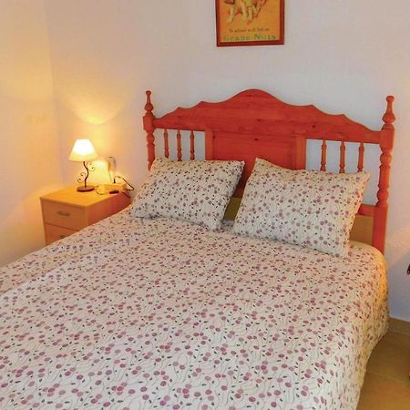 Cozy Apartment In Torrevieja-La Mata With Kitchen 外观 照片