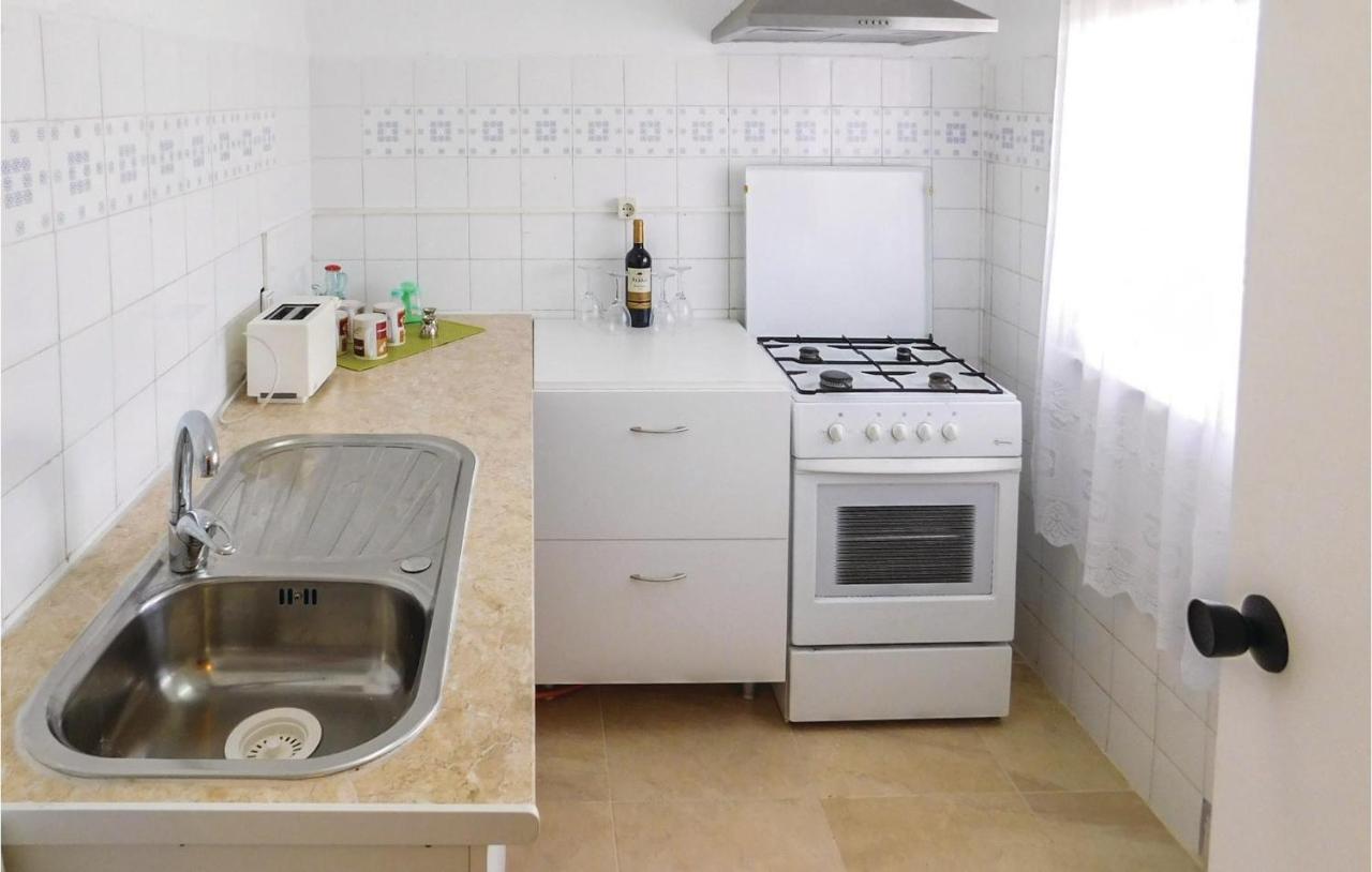 Cozy Apartment In Torrevieja-La Mata With Kitchen 外观 照片